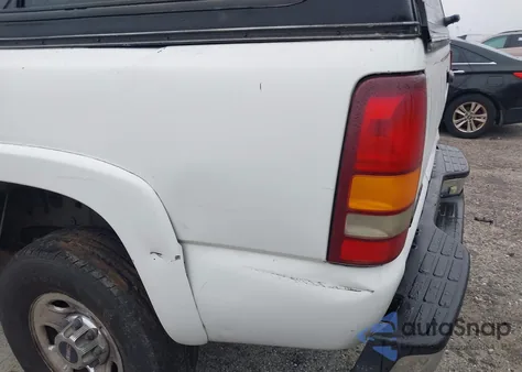 2001 GMC Sierra 2500Hd Sle from USA, damaged, VIN 1GTHC23G51F197888